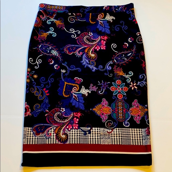 Melissa Paige Dresses & Skirts - Melissa Paige Medium Pull On Midi Pencil Skirt New D15